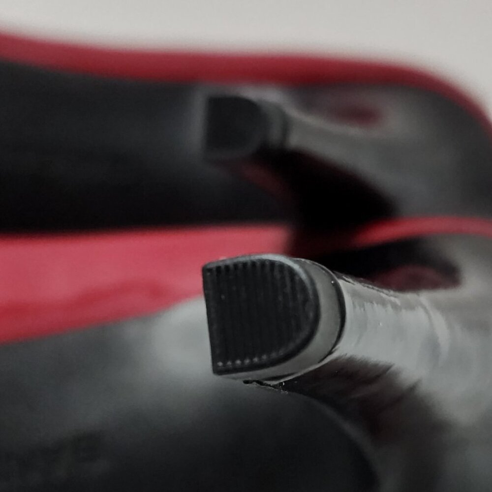 Bandolino Crepita Heels Peep Open Toe Heels - Red & Black Patent - Size 7 - Picture 7 of 7